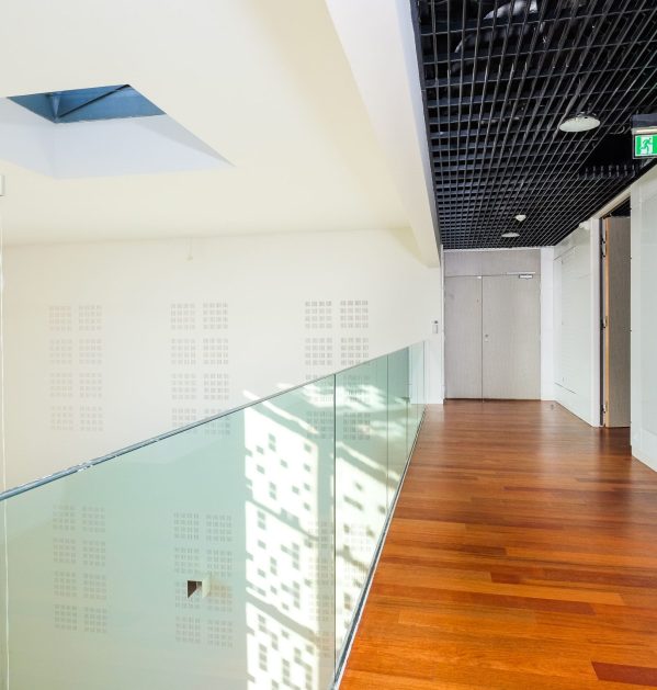 locaux_244_espagne_hq-10